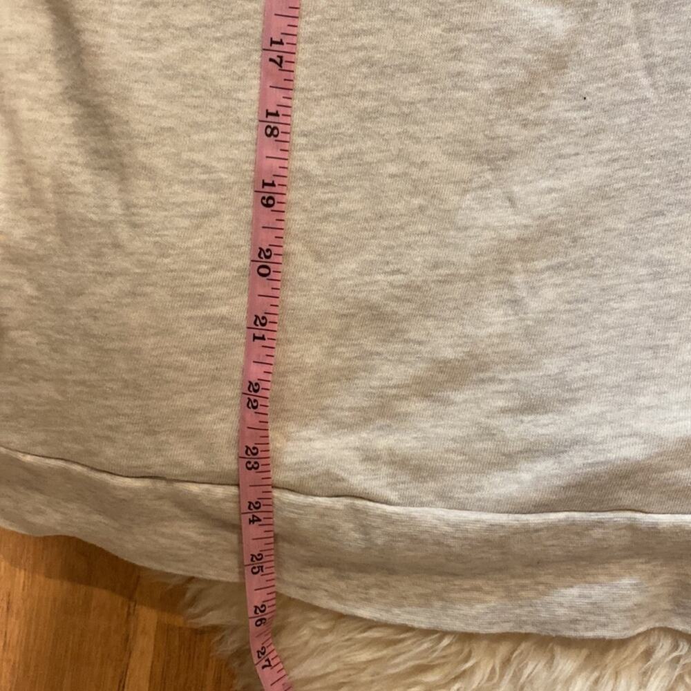 Disney Parks Minnie Mouse Pullover Varsity Sweatshirt Lightweight EUC Sz L - Picture 7 of 7